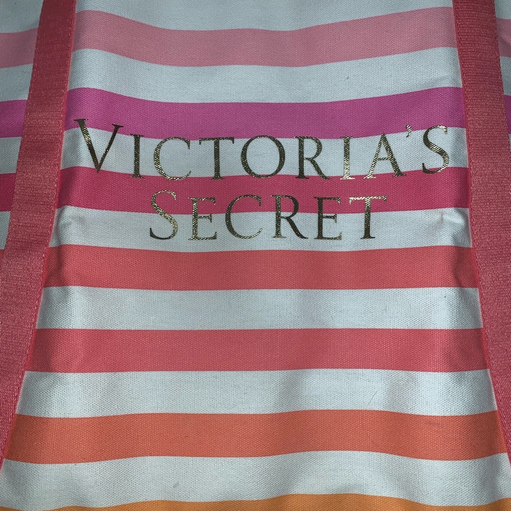 Victoria’s Secret Striped Tote bag NWT - Picture 2 of 6